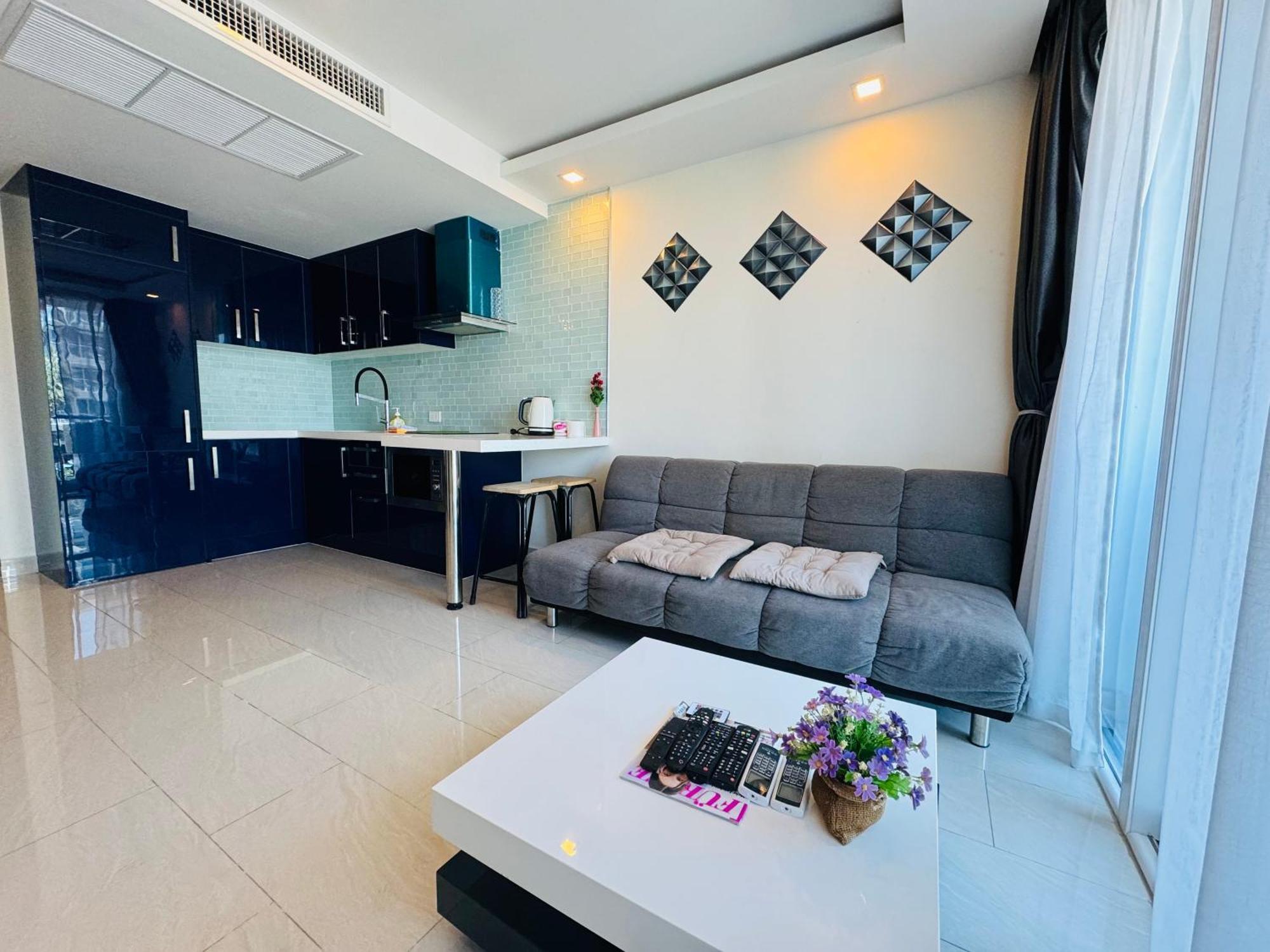 Grand Avenue Conde Pattaya Apartman Kültér fotó